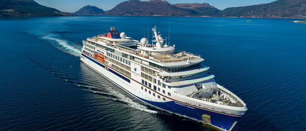 Antarctic Express: Fly The Drake